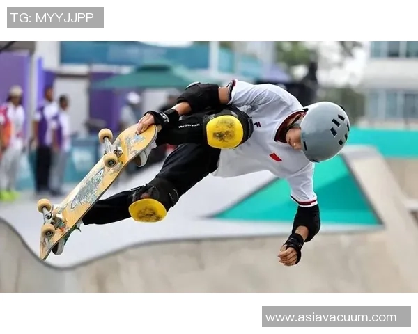 广州滑板队崛起之路：从青涩少年到滑板精英赛的闪耀明星